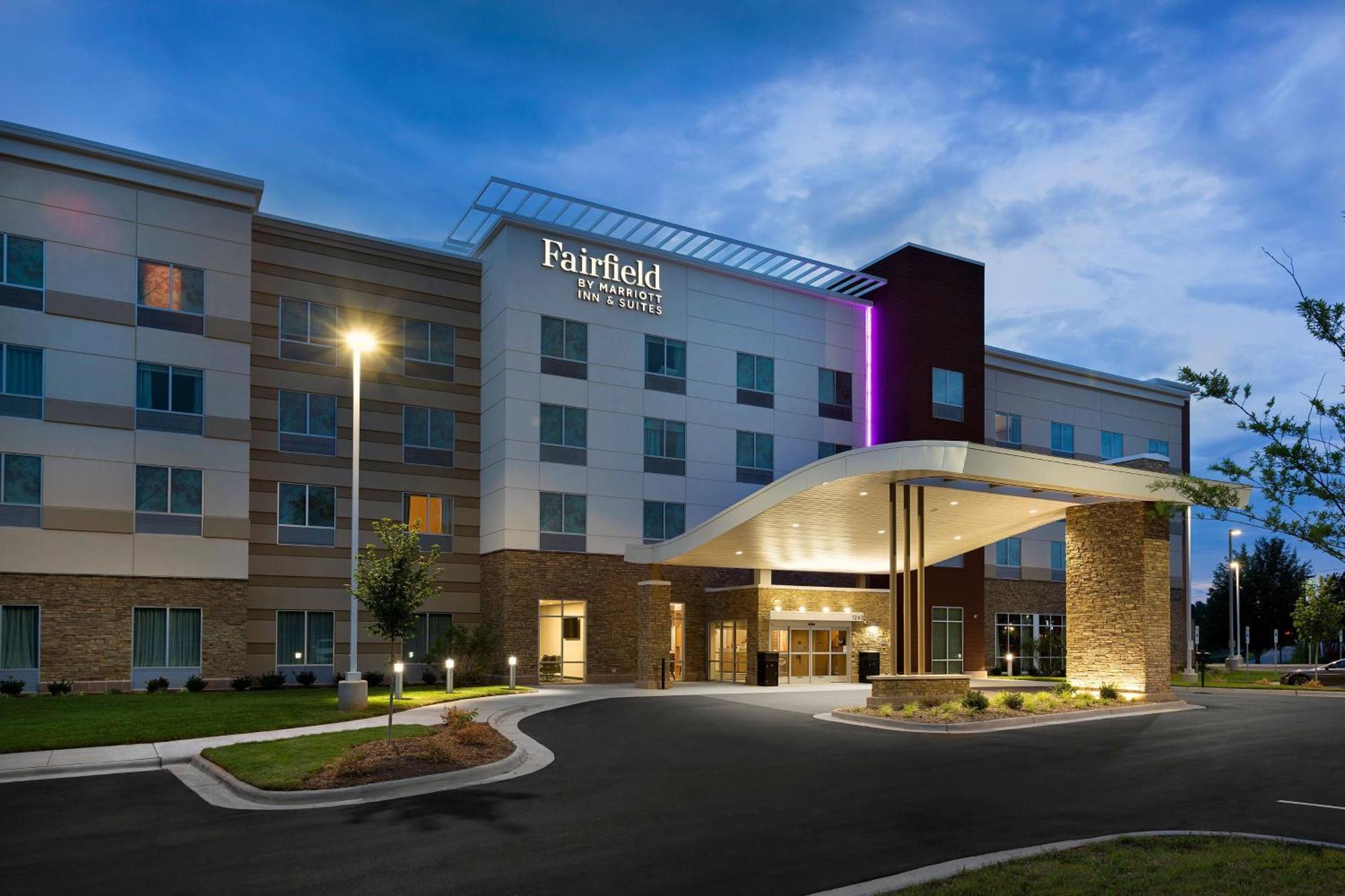 Fairfield By Marriott Inn & Suites Statesville Exterior photo